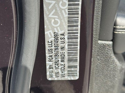 2022 Jeep Grand Cherokee 4xe Dual–Pane Panoramic Sunroof