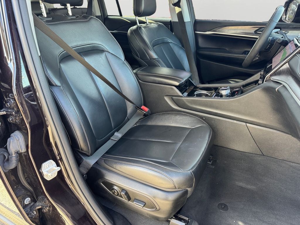 2022 Jeep Grand Cherokee 4xe Dual–Pane Panoramic Sunroof