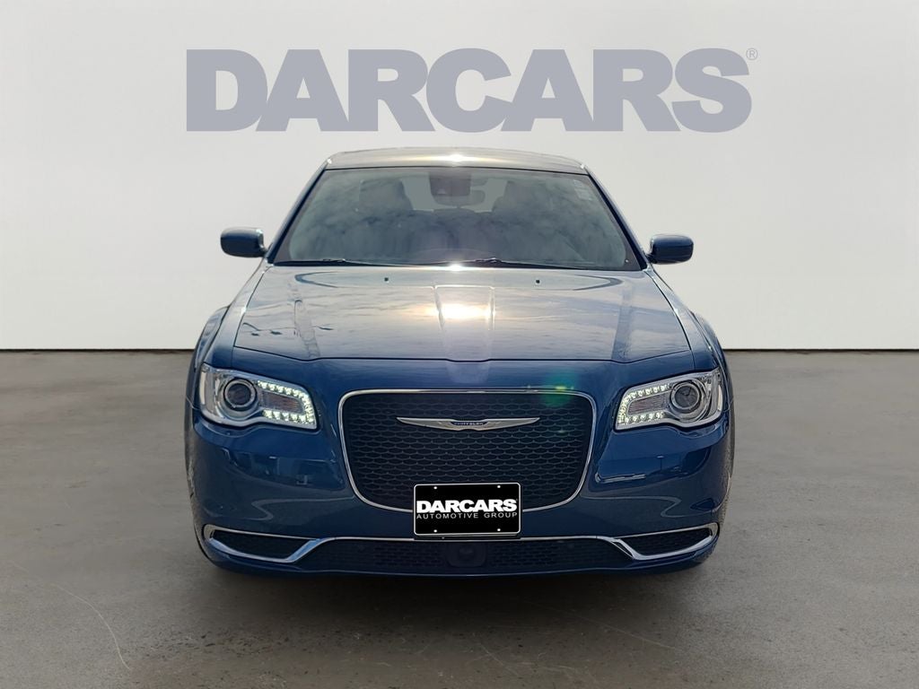 2023 Chrysler 300 Touring Safety Tec pkg