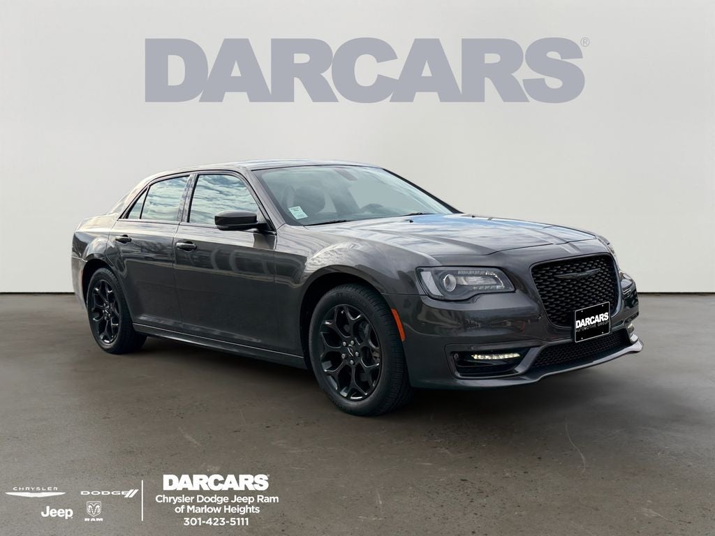 2023 Chrysler 300 Touring DualPane Panoramic Sunroof