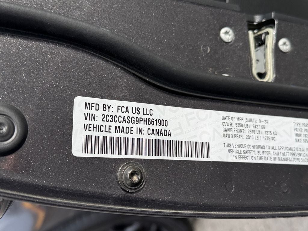 2023 Chrysler 300 Touring DualPane Panoramic Sunroof