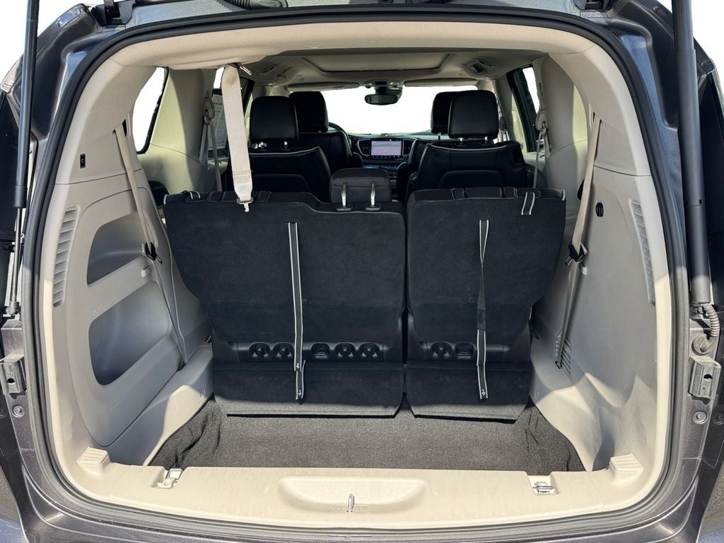 2023 Chrysler Pacifica Limited Nappa Leather