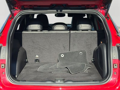 2023 Jeep Compass Latitude Lux Dual–Pane Panoramic Sunroof