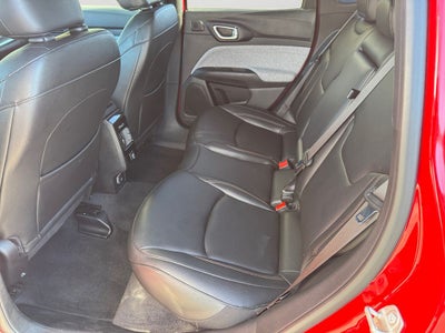 2023 Jeep Compass Latitude Lux Dual–Pane Panoramic Sunroof