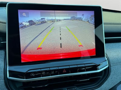 2023 Jeep Compass Latitude Lux Dual–Pane Panoramic Sunroof