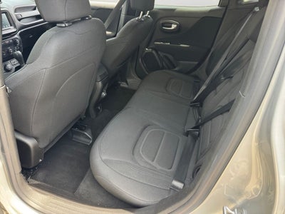 2019 Jeep Renegade Latitude Power 8–Way Adjustable